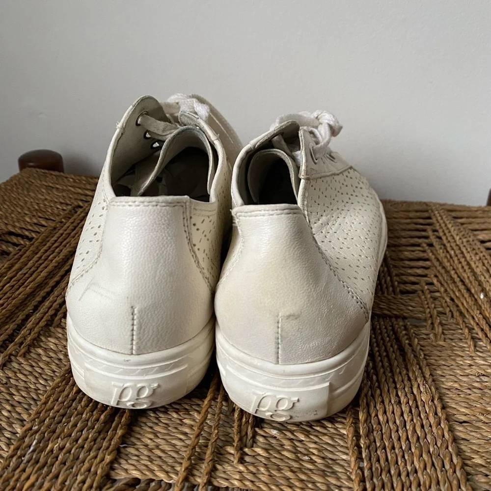 Paul Green Shoes Women's 5.5 Perforated White Sneakers Leather